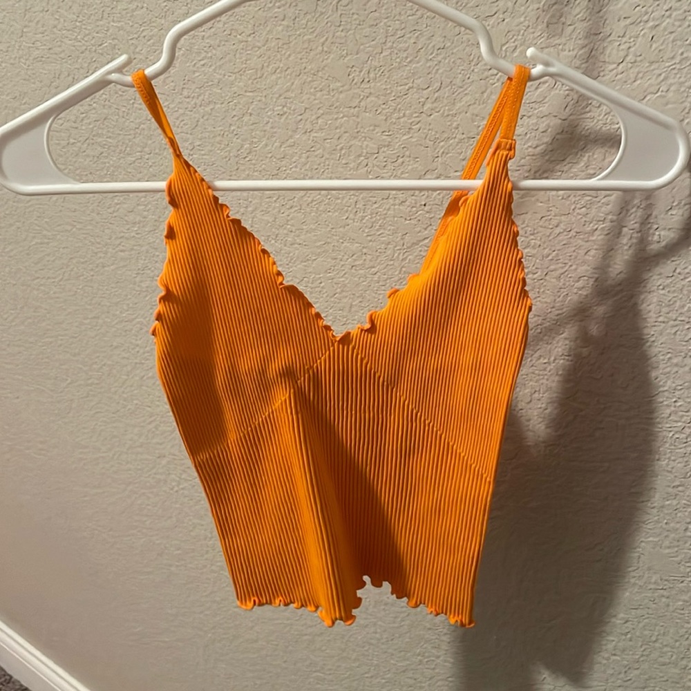 Brand new seamless top